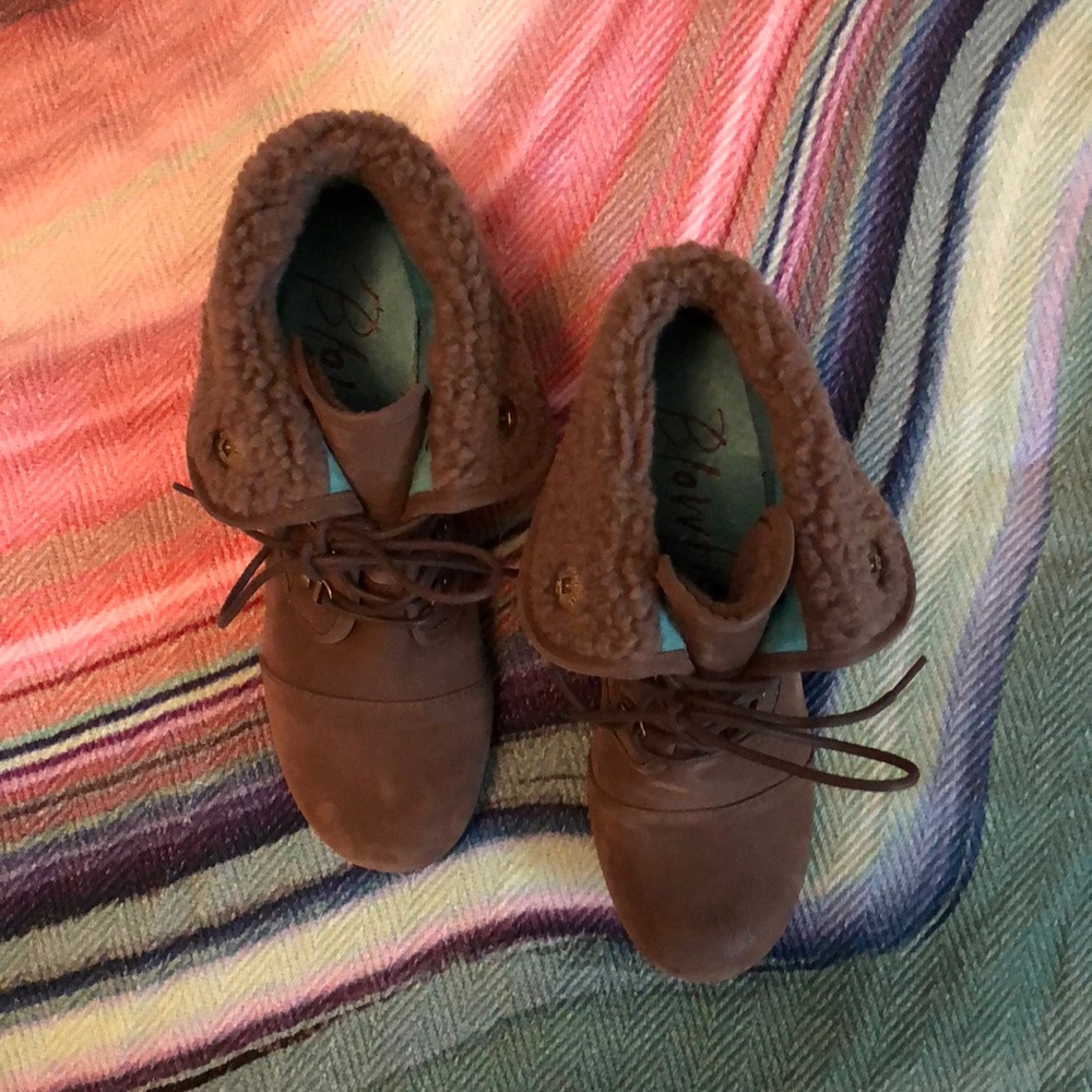 Blowfish Booties